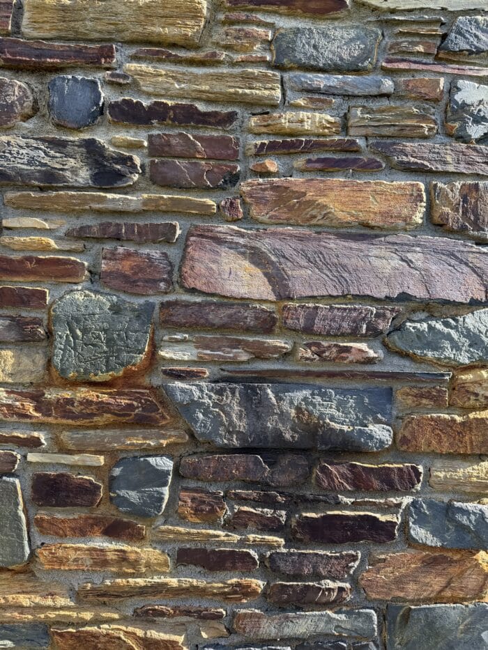 Rustic Slate Facing Stone
