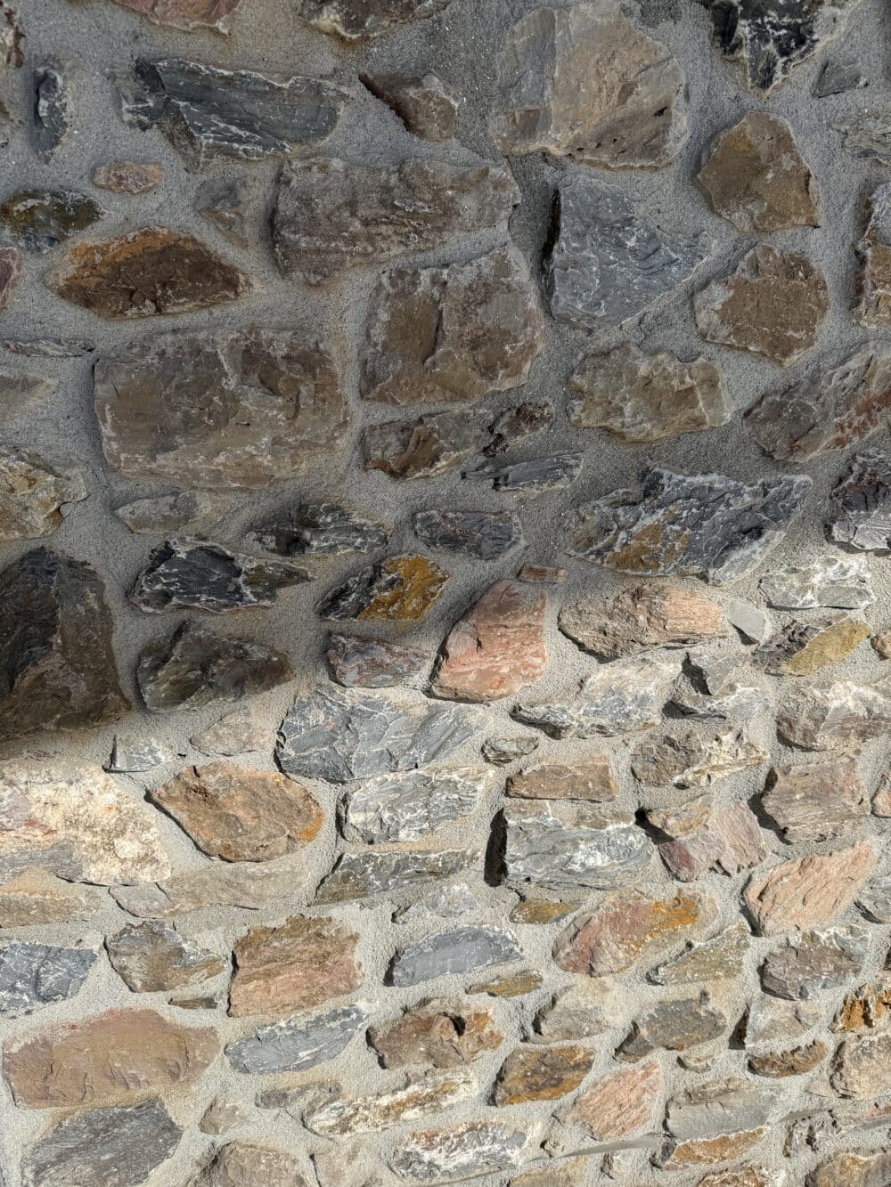 Plymouth Limestone Walling 100mm sawn