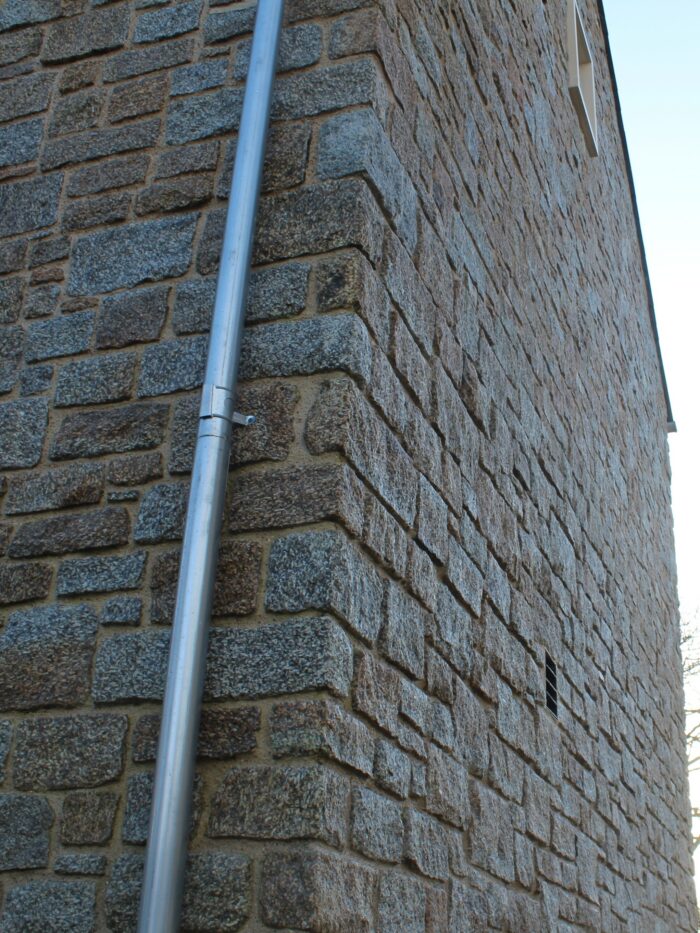 Cropped granite - argal house