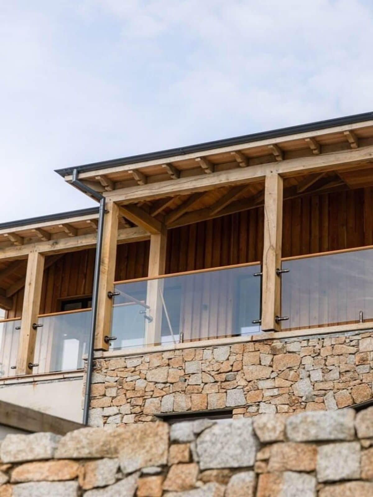 Expertise – About Caradon Stone